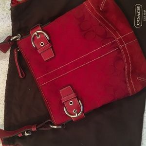 COACH Red Canvas and Suede Shoulder Handbag